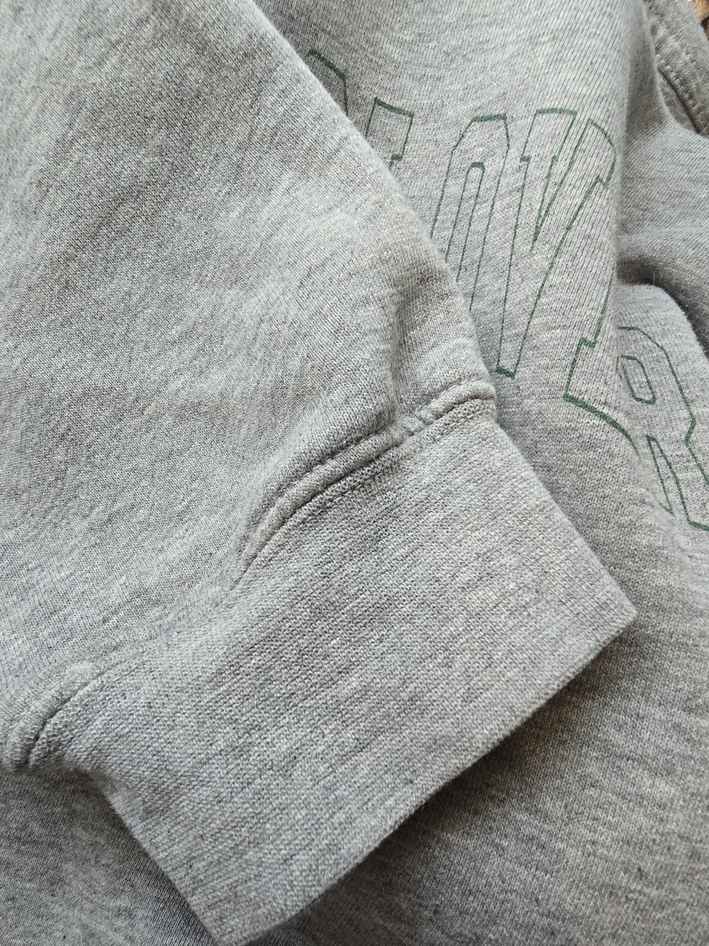 Stoney Clover Lane Collegiate Crest Crewneck Sweatshirt Grey L/XL Oversized - Picture 5 of 6